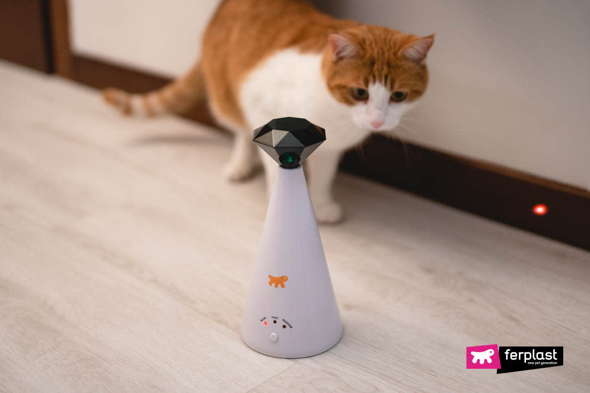 Mental stimulation toys for cats - LOVE FERPLAST